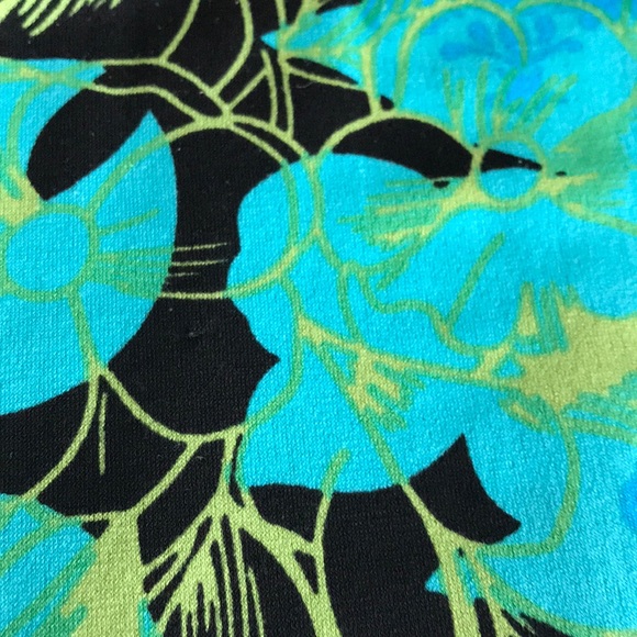 Perseption Concept Size Small Blue and Black Top - Picture 11 of 12